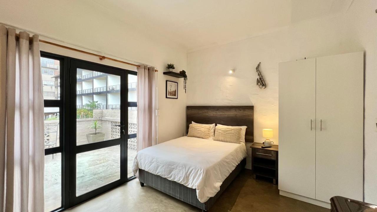 City Living Apartment 119 - Washer, 4K Tv, Fast Wifi, & Sunny Balcony โจฮันเนสเบิร์ก ภายนอก รูปภาพ